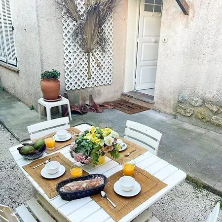 Appartement T2 Port Et Plage A Pied Avec Parking Sanary-sur-Mer Exterior photo